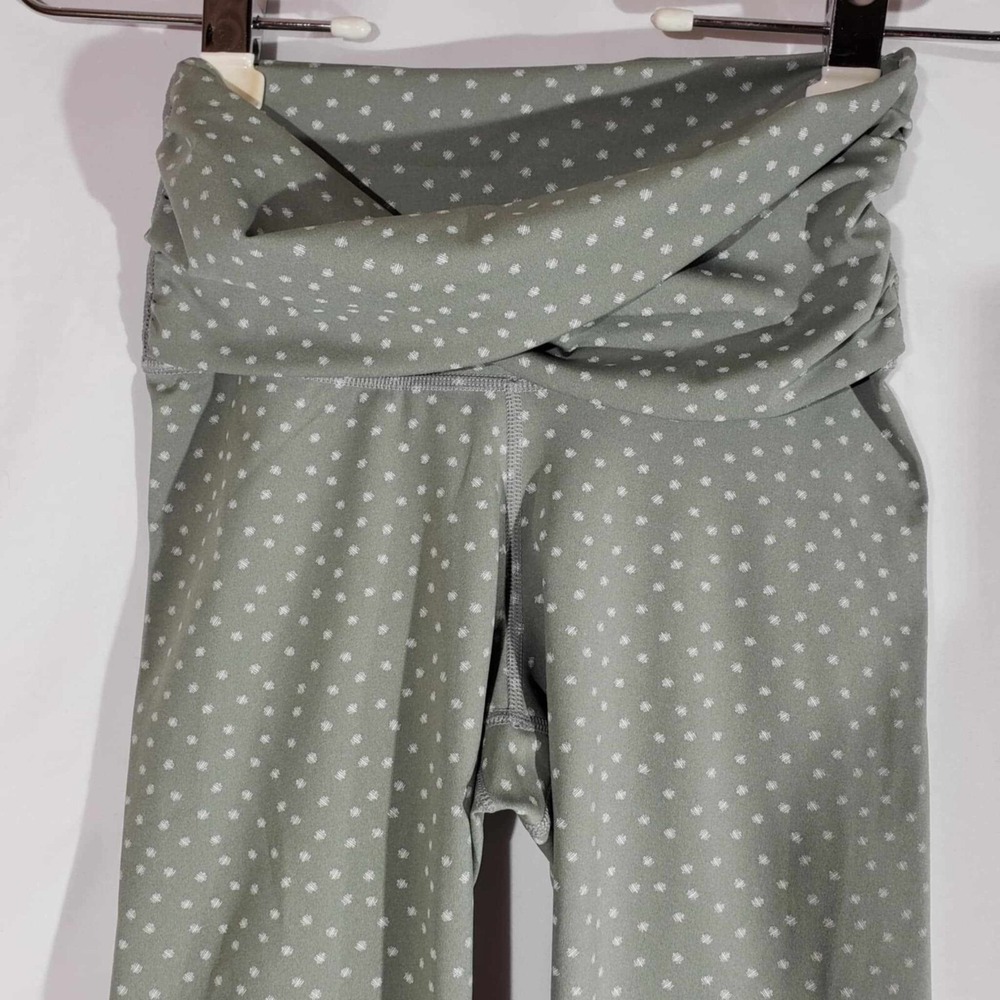 Nike Yoga Dri-Fit High Waisted Polka Dot 7/8 Leggings Women's Small